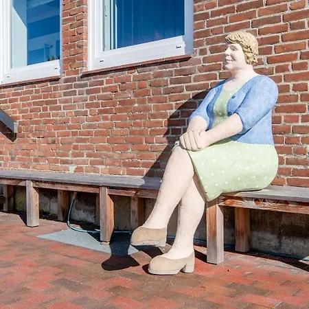 Daire Steger-hues 38